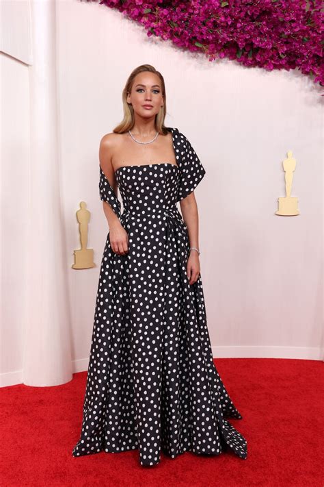 Jennifer Lawrence's 2024 Oscars Red Carpet Look: Polka Dot 